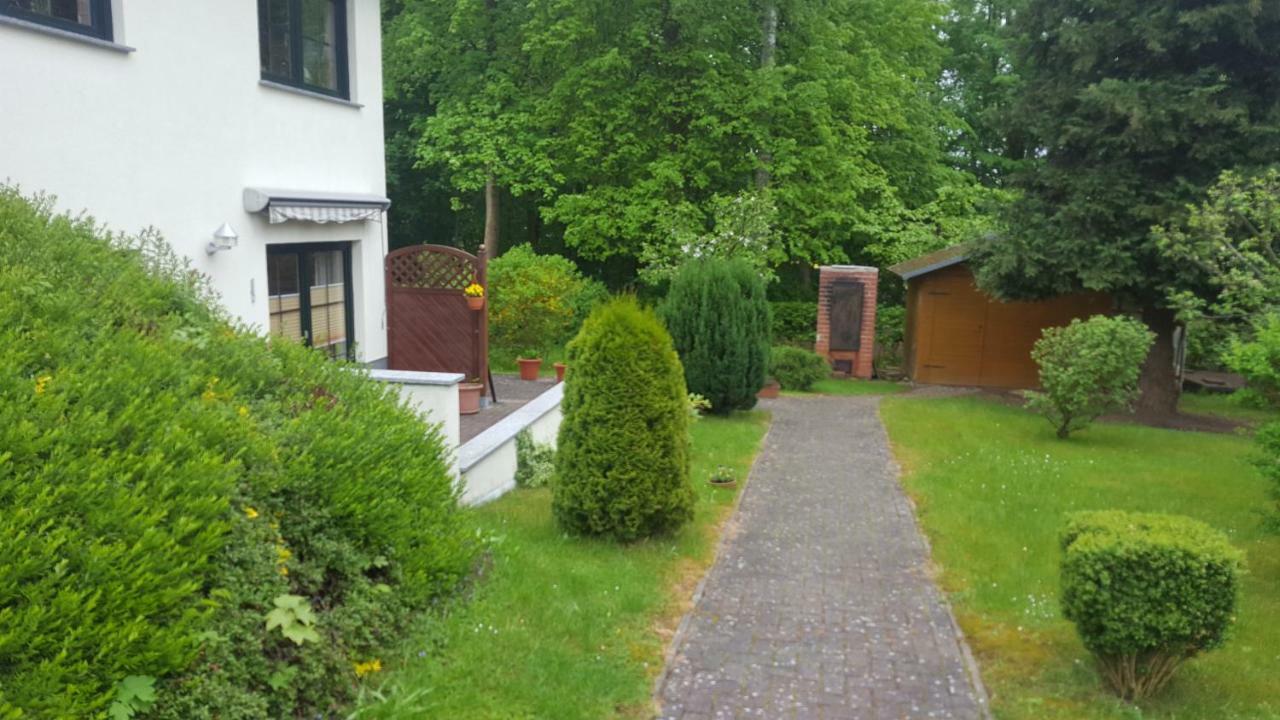 Ferienwohnung "Am Fechtertor- Eingang Zum Schlosspark" Putbus Exterior foto